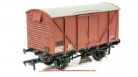 38-171D Bachmann 12 Ton BR Plywood Ventilated Van Bauxite (Late)